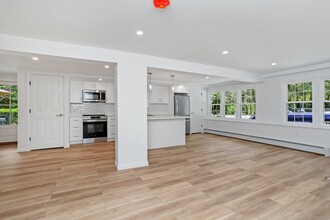 167 North Ave in Westport, CT - Building Photo - Building Photo