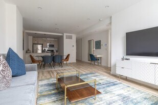 313 Jackson St in Hoboken, NJ - Building Photo