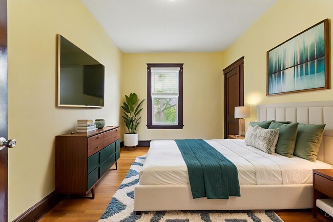 466 Locust St, Unit 2