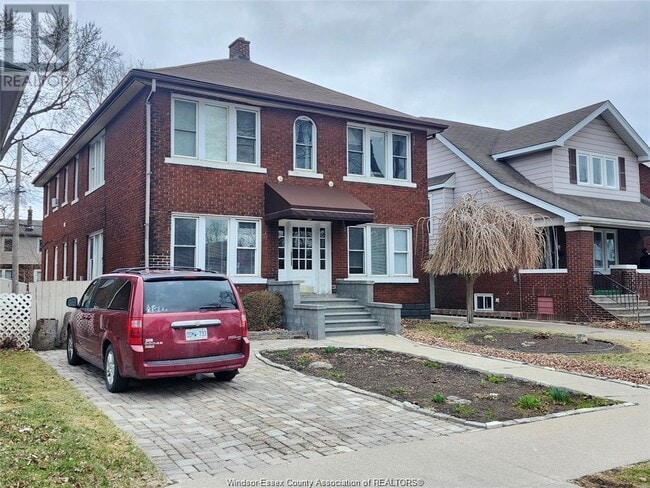 387 Partington Ave in Windsor, ON - Building Photo - Building Photo