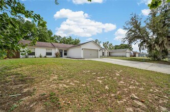10748 Siena Dr in Clermont, FL - Building Photo - Building Photo