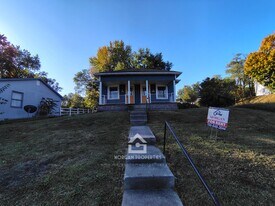 1323 W 10th St, Unit 1323 W 10TH ST in Anderson, IN - Building Photo