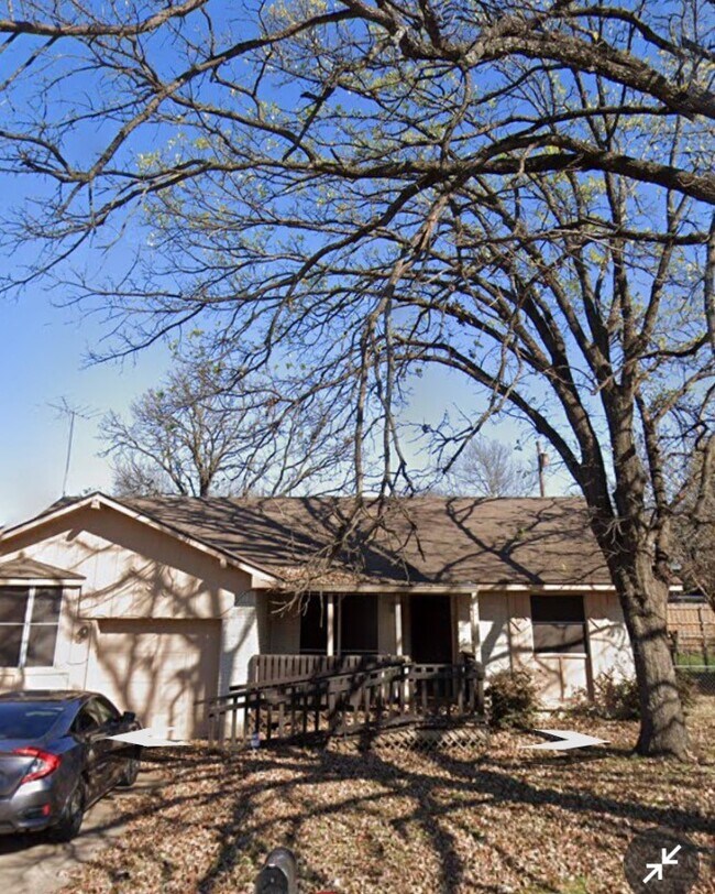 880 Rellia Dr Rentals in Terrell, TX