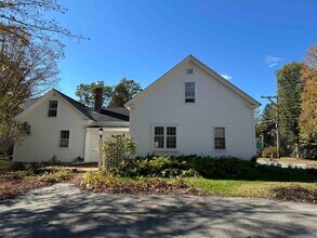 7 Bennington Rd in Hancock, NH - Building Photo - Building Photo