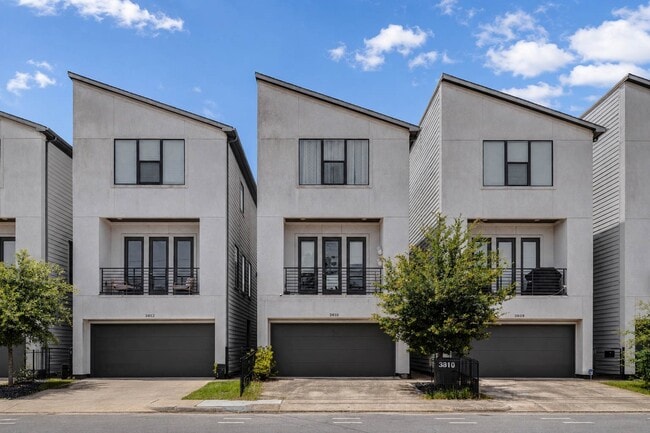 property at 3810 Leeland St