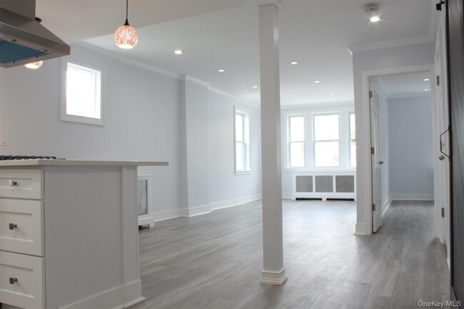 property at 451 Warburton Ave