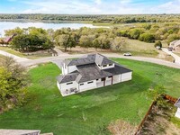 2877 Waters Edge in Quinlan, TX - Building Photo - Building Photo