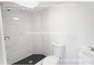 22 Florence St in Worcester, MA - Building Photo - Building Photo