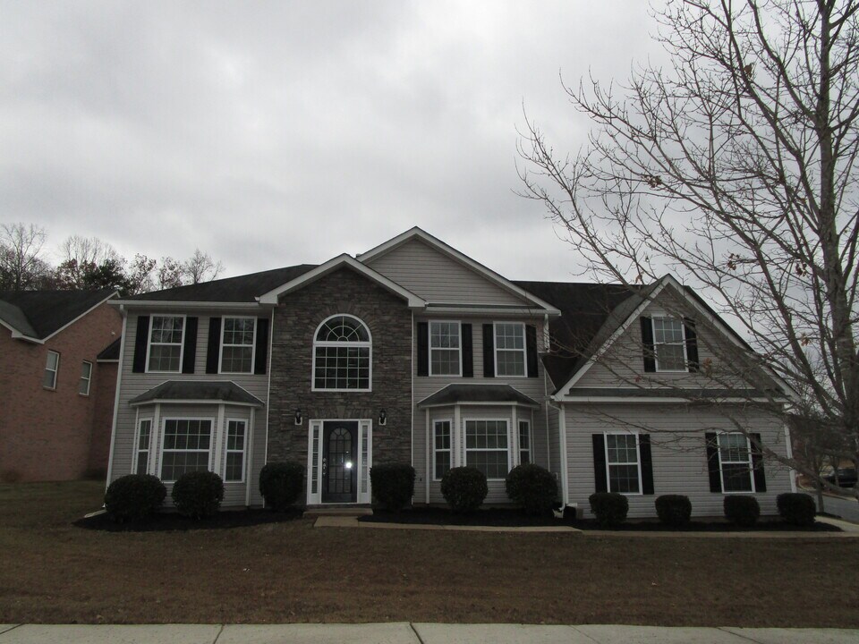 4178 Ash Tree St in Snellville, GA - Building Photo