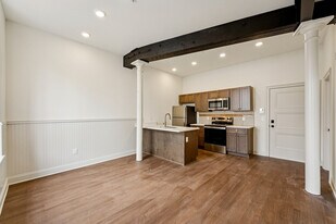 401 Martin St in Philadelphia, PA - Building Photo