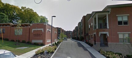 Whitfield Gardens in Cincinnati, OH - Building Photo - Interior Photo