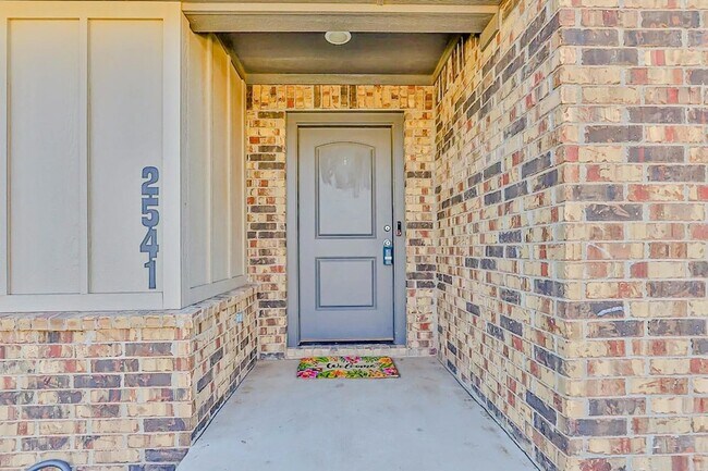 2541 137th St in Lubbock, TX - Building Photo - Building Photo