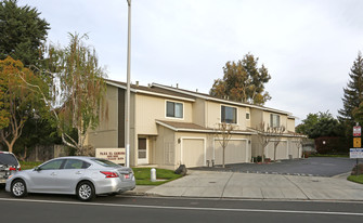 Park El Camino Apartments