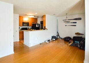 275 Alexandra Dr in Mount Pleasant, SC - Building Photo - Building Photo