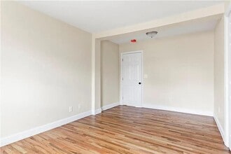 94 Japonica St in Pawtucket, RI - Building Photo - Building Photo