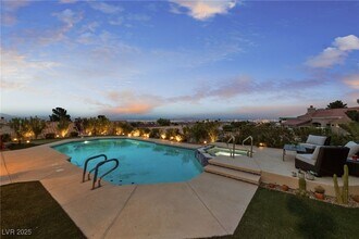 2728 Faiss Dr in Las Vegas, NV - Building Photo - Building Photo