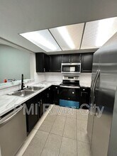 2379 Pacific Silver Dr in Jacksonville, FL - Building Photo - Building Photo