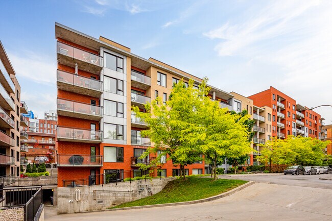 The Opal in Montréal, QC - Foto de edificio - Building Photo