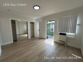 1926 Daly St in Los Angeles, CA - Building Photo - Building Photo