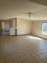 308 Forest Creek Ln in Bruceville, TX - Foto de edificio - Building Photo