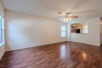 2727 Roaring Oaks Ln in Katy, TX - Building Photo - Building Photo