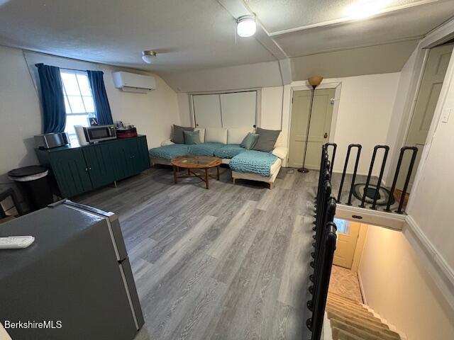 4 Pleasant St in Adams, MA - Building Photo - Building Photo