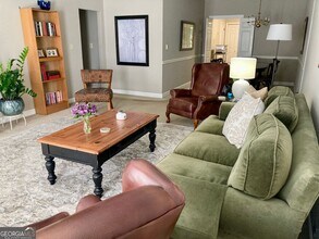 110 Milledge Terrace in Athens, GA - Foto de edificio - Building Photo