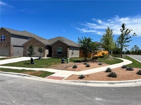 100 Dupont Pass in Jarrell, TX - Building Photo
