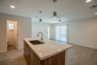 6227 N 13th Plz, Unit 3 in Phoenix, AZ - Foto de edificio - Building Photo