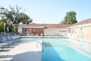 Cottages at Greensboro in Greensboro, NC - Building Photo