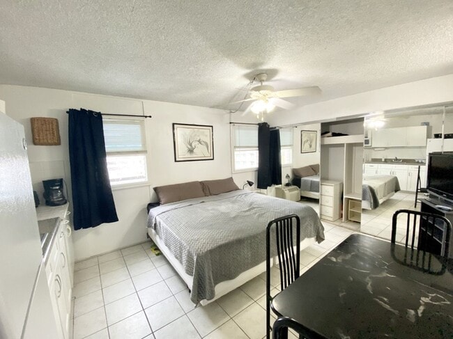 property at 435 Walina St