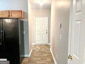 1550 Eastern Sunrise Ln in Decatur, GA - Foto de edificio - Building Photo