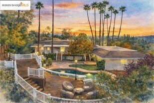 30 Presher Way in Lafayette, CA - Building Photo