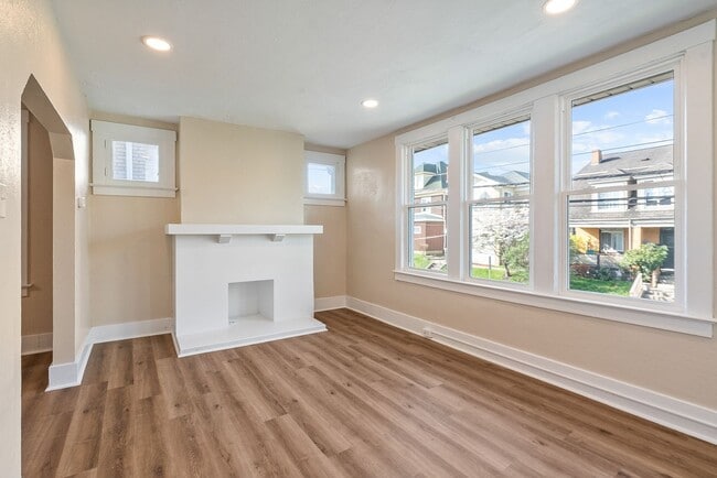 property at 1680 Potomac Ave