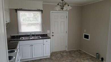 309 Keowee Trail in Seneca, SC - Building Photo - Building Photo