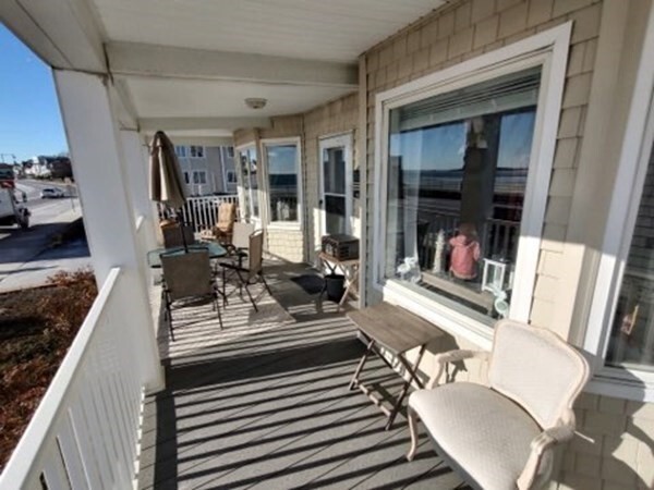 56 Humphrey St in Swampscott, MA - Building Photo