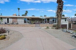 54925 Avenida Ramirez in La Quinta, CA - Building Photo