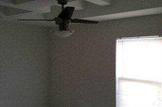 1212 White Oak Drive, Unit 2 in Edinburg, TX - Building Photo - Building Photo
