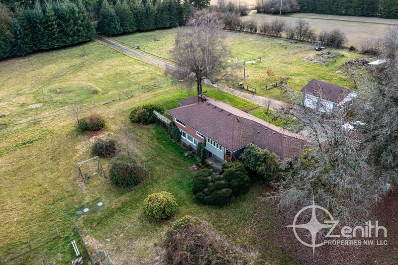 4508 NE 174th St in Vancouver, WA - Foto de edificio