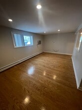 21 Clarks Rd in Amesbury, MA - Building Photo - Building Photo
