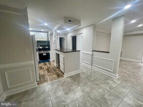 6018 Westchester Park Dr in College Park, MD - Building Photo - Building Photo