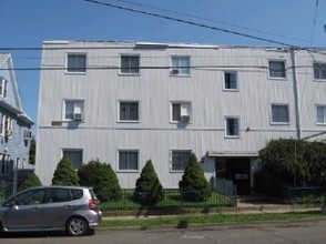 French Street Apartments in Bridgeport, CT - Building Photo - Building Photo