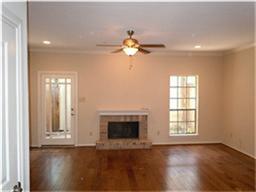 712 Augusta Dr in Houston, TX - Building Photo - Building Photo
