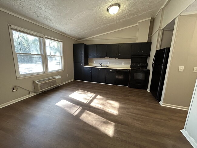 101 Edelle Osgood Ave in Hinesville, GA - Building Photo - Building Photo