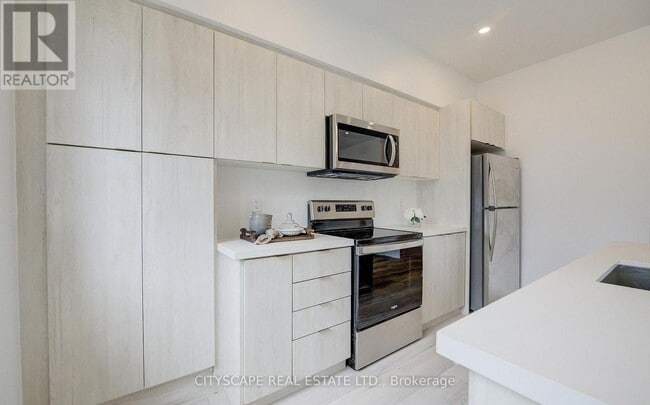 property at 416 Dundas St S