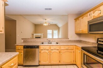 8408 Cross Point Dr in Olive Branch, MS - Building Photo - Building Photo