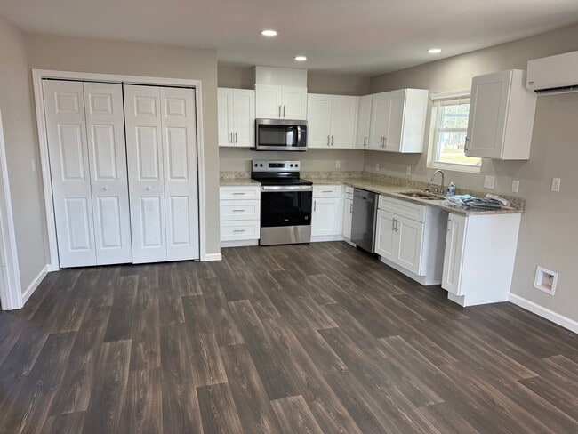 property at 80 Redwood Ln