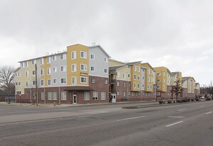 1601 Colorado Apartments in Denver, CO - Building Photo