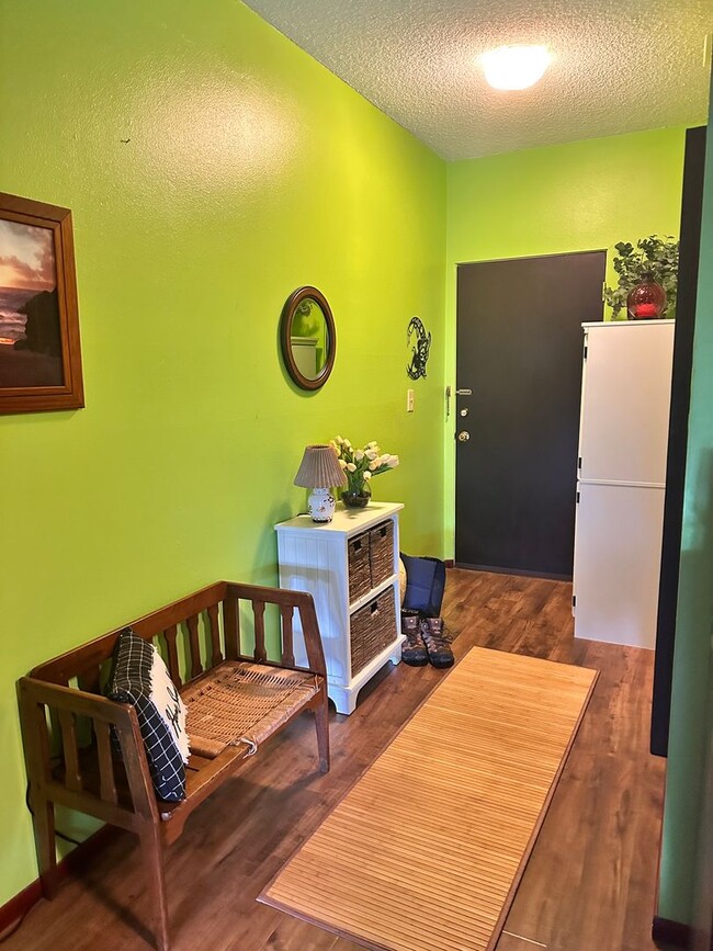 355 Kalanianaole St in Hilo, HI - Building Photo - Building Photo