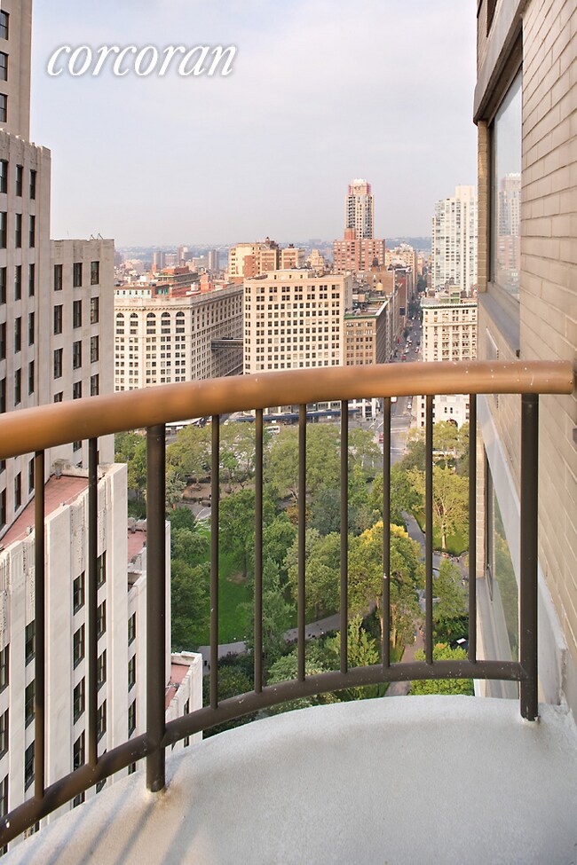 45 E 25th St-Unit -: 27B in New York, NY - Building Photo - Building Photo